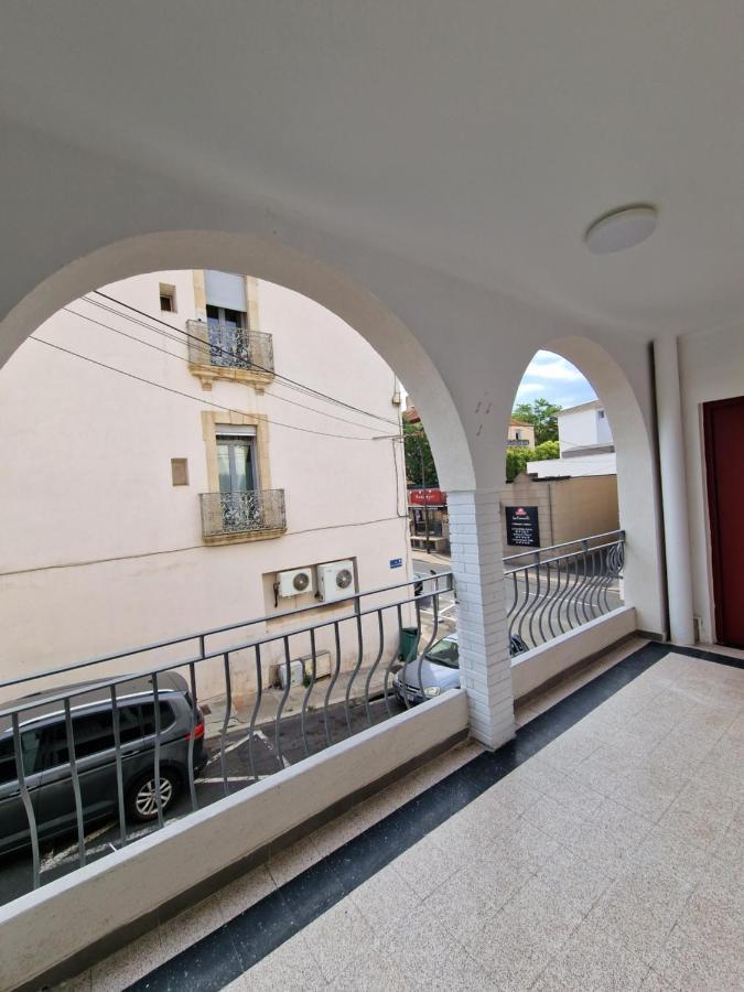 Maison Ping ,En Face Des Arenes Béziers Exterior foto