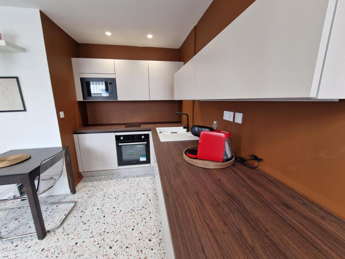 Maison Ping ,En Face Des Arenes Béziers Exterior foto