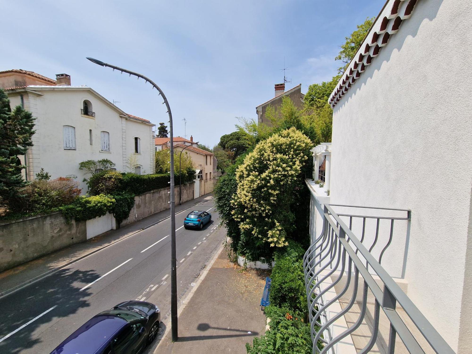 Maison Ping ,En Face Des Arenes Béziers Exterior foto